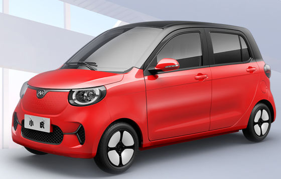2440mm Tekerlek tabanı EV Elektrikli Araba 5 Kapı 4 Koltuklu Üçlü Lityum Pilli
