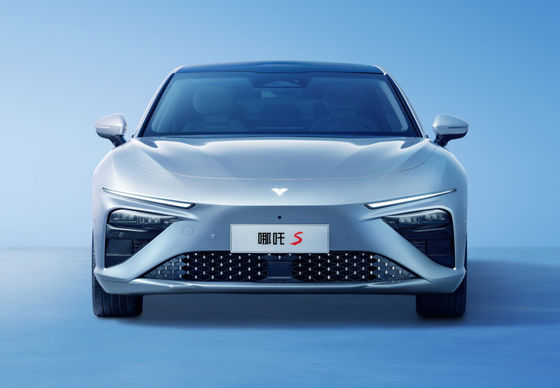 170kw Elektrikli Spor Neta EV Araba 4 kişilik 715km Dayanıklılık