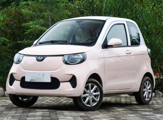 XH EV Elektrikli Araba Yüksek Hızlı Mini Elektrikli Araba Uzun Sürüş Menzili 200KM