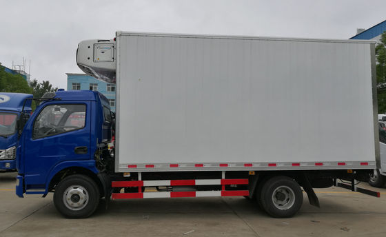 Dongfeng Dizel Dondurucu Kargo Konteyner Kamyonu 8T İlaç Teslimi için