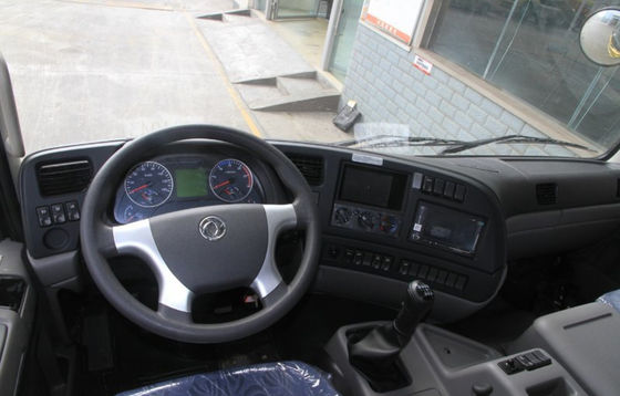 Ağır Güçlü 40T Başlıklı Traktör 6x4 CNG Güçlü Kamyonlar 8 Tekerlekli Rel
