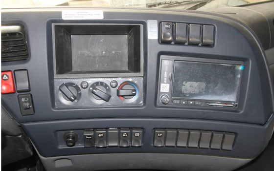 Ağır Güçlü 40T Başlıklı Traktör 6x4 CNG Güçlü Kamyonlar 8 Tekerlekli Rel